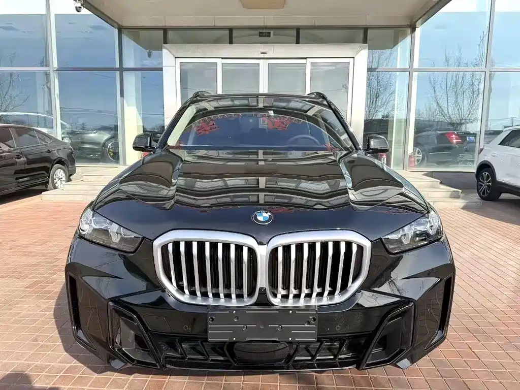 BMW X5 2026 xDrive 30Li Premium M Sport