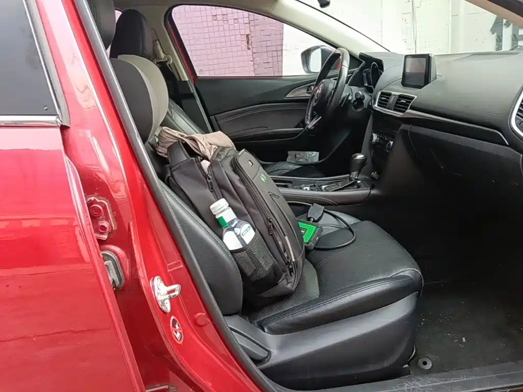 Mazda 3 Axela — миниатюра 25