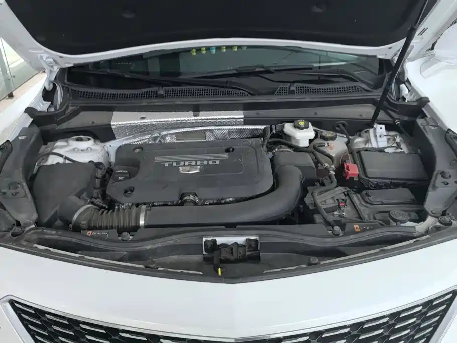 Cadillac XT4 — миниатюра 10