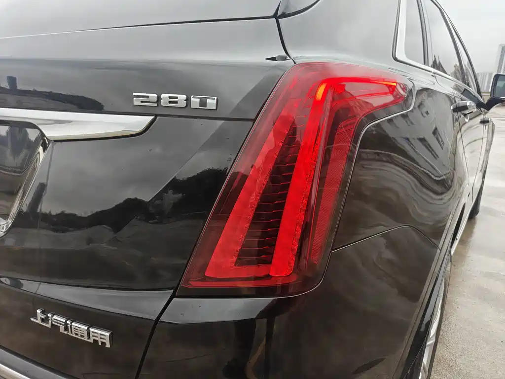 Cadillac XT5 — миниатюра 14