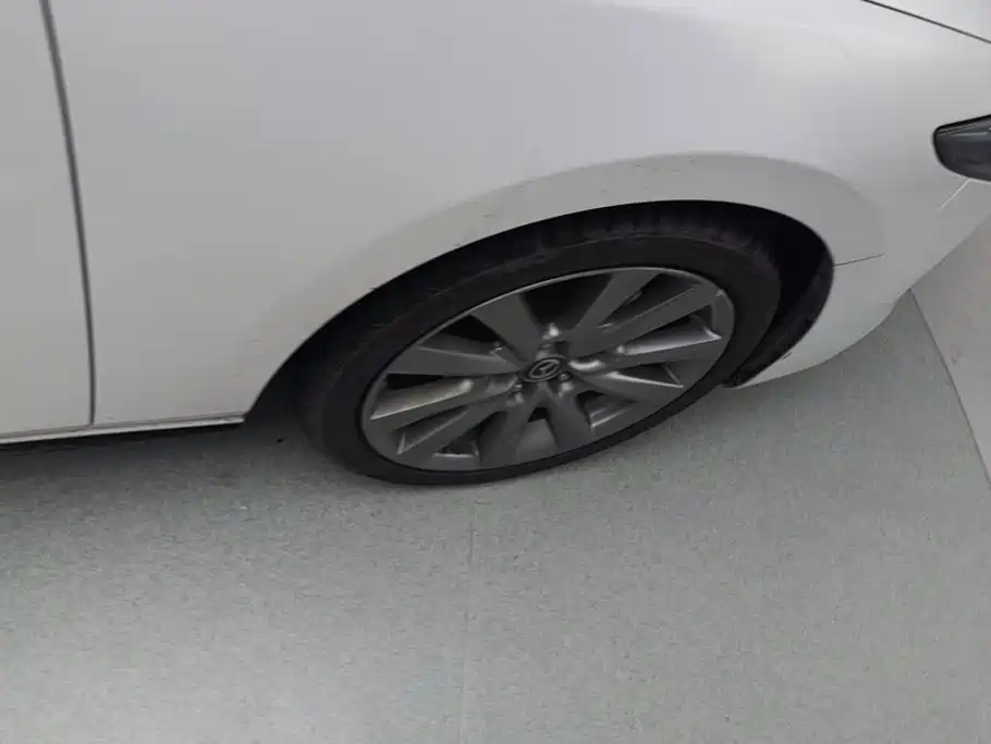 Mazda 3 Axela — миниатюра 6