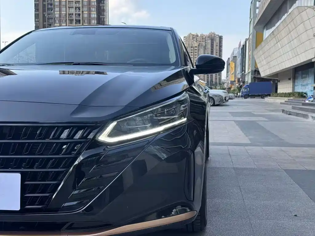 Nissan Teana — миниатюра 14