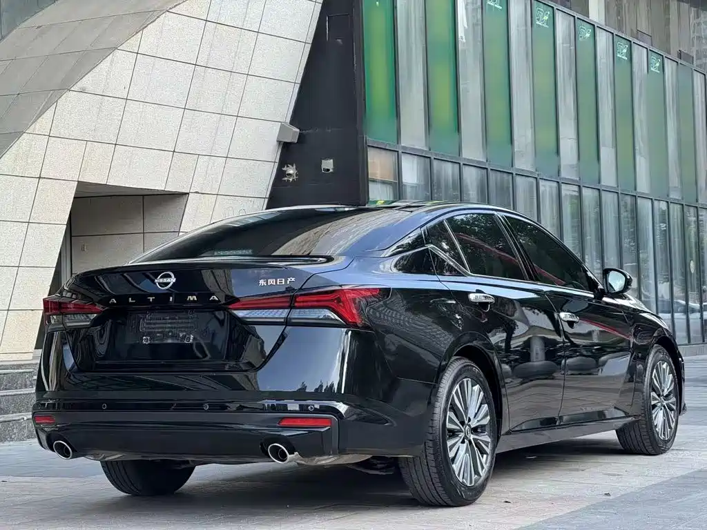 Nissan Teana — миниатюра 13