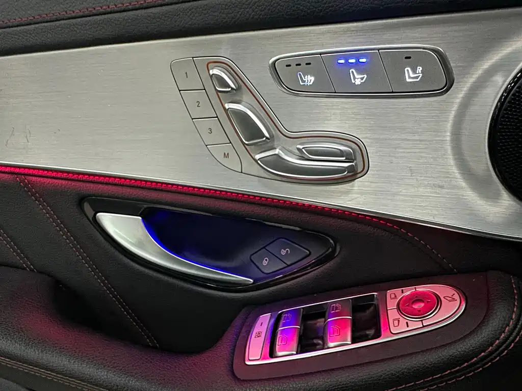 Mercedes-Benz GLC AMG — миниатюра 9