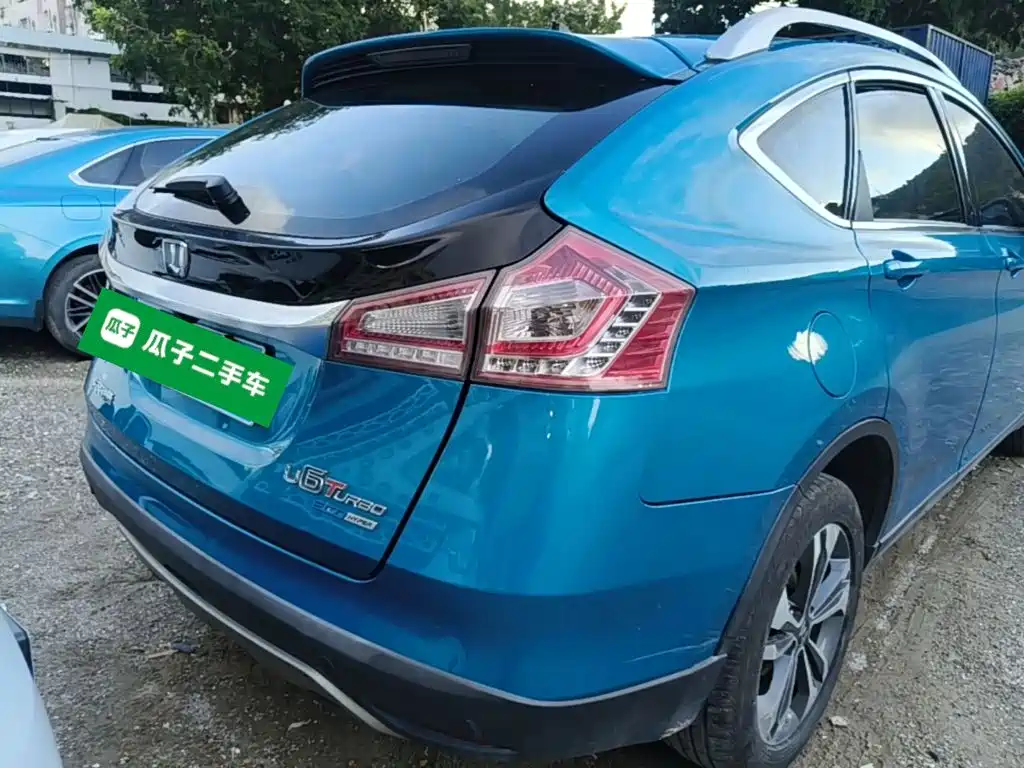 Luxgen 6 SUV 2015 1.8T