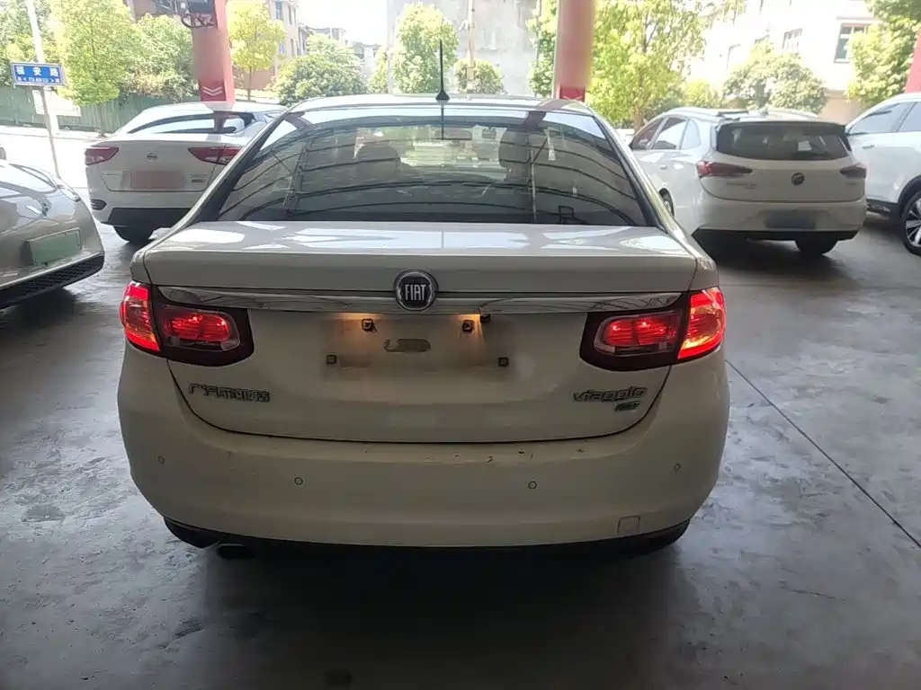 Fiat Viaggio — миниатюра 6