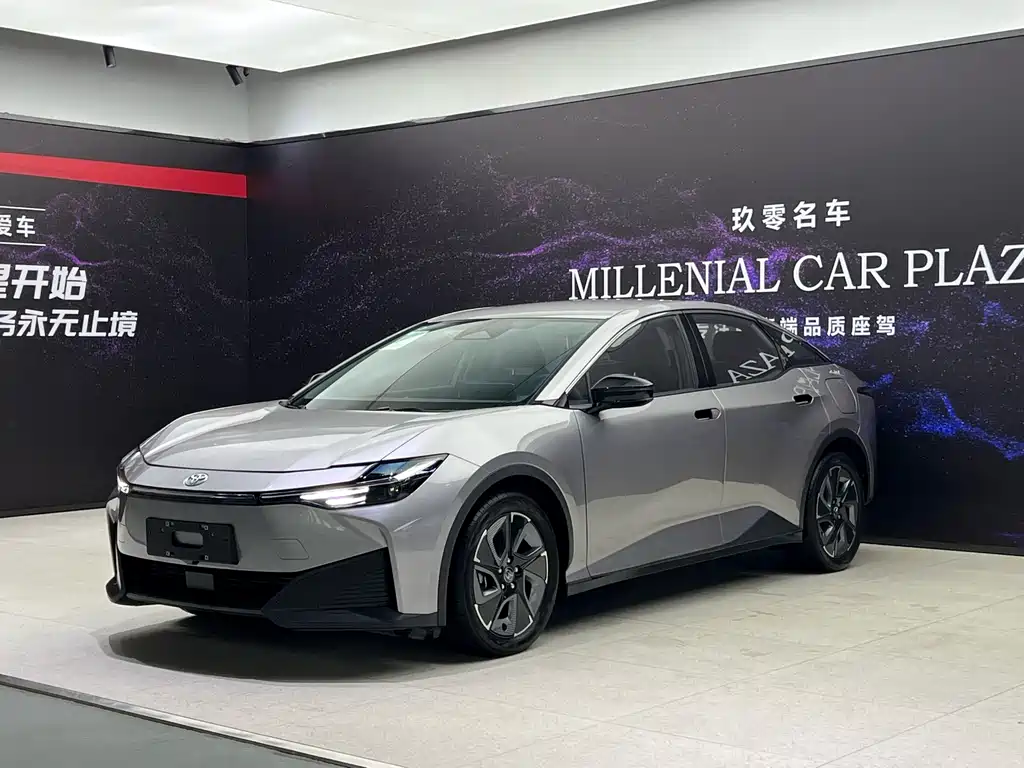 Toyota bZ3 — миниатюра 3