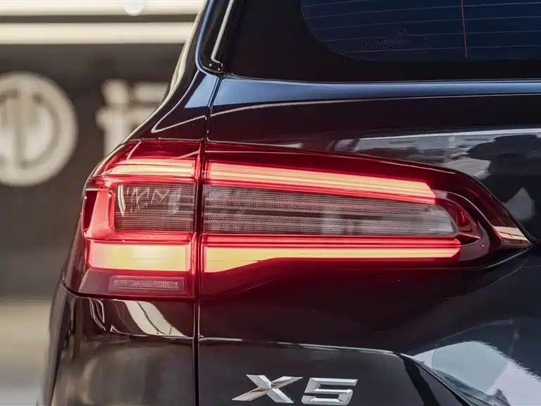 BMW X5 2022 xDrive 40Li M Sport