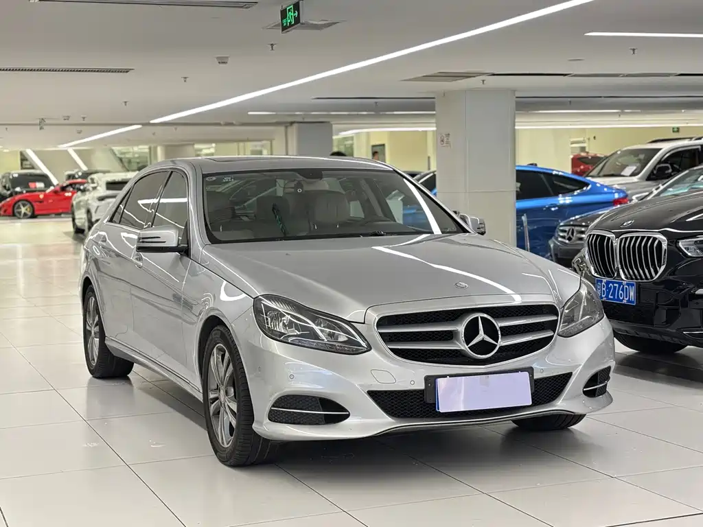 Mercedes-Benz E-Class — миниатюра 3