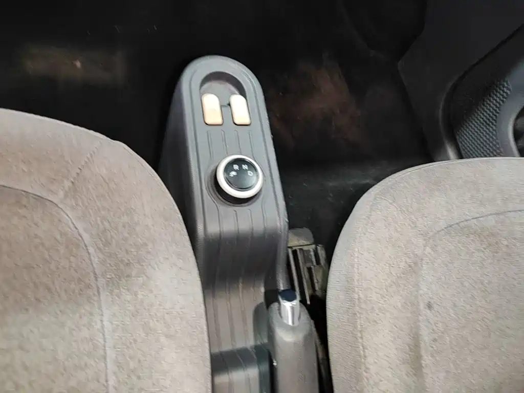 Wuling MINIEV — миниатюра 14