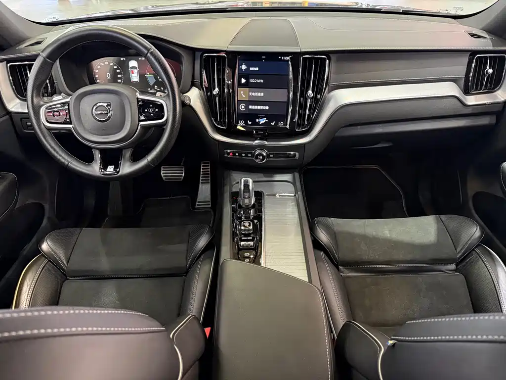 Volvo XC60 PHEV T8 E Drive Hybrid Smart Elegant Sport Edition China V, фото 21