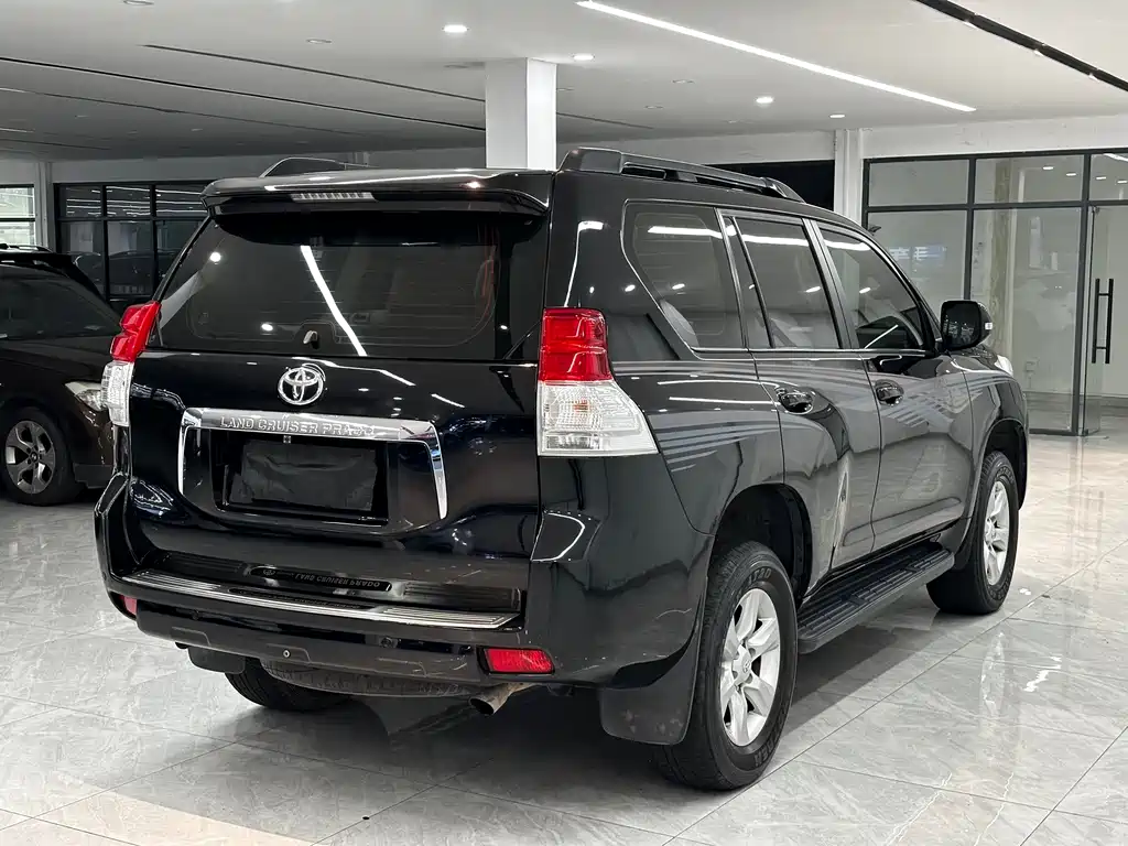 Toyota Prado (Import) — миниатюра 4