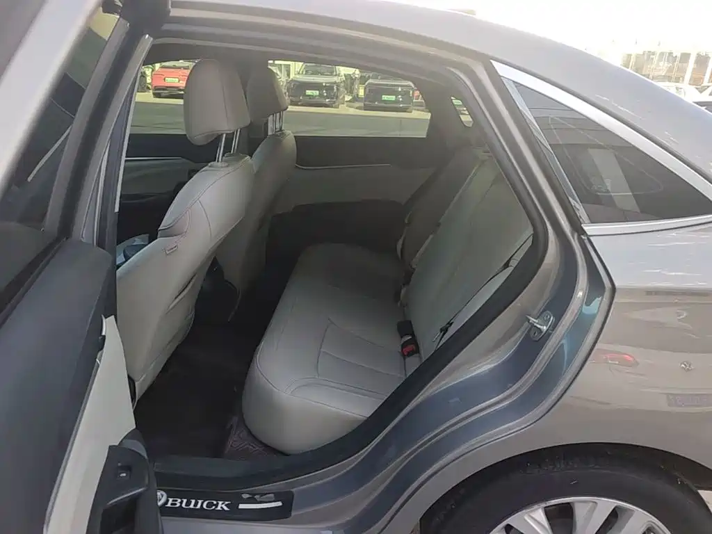 Buick Excelle — миниатюра 17