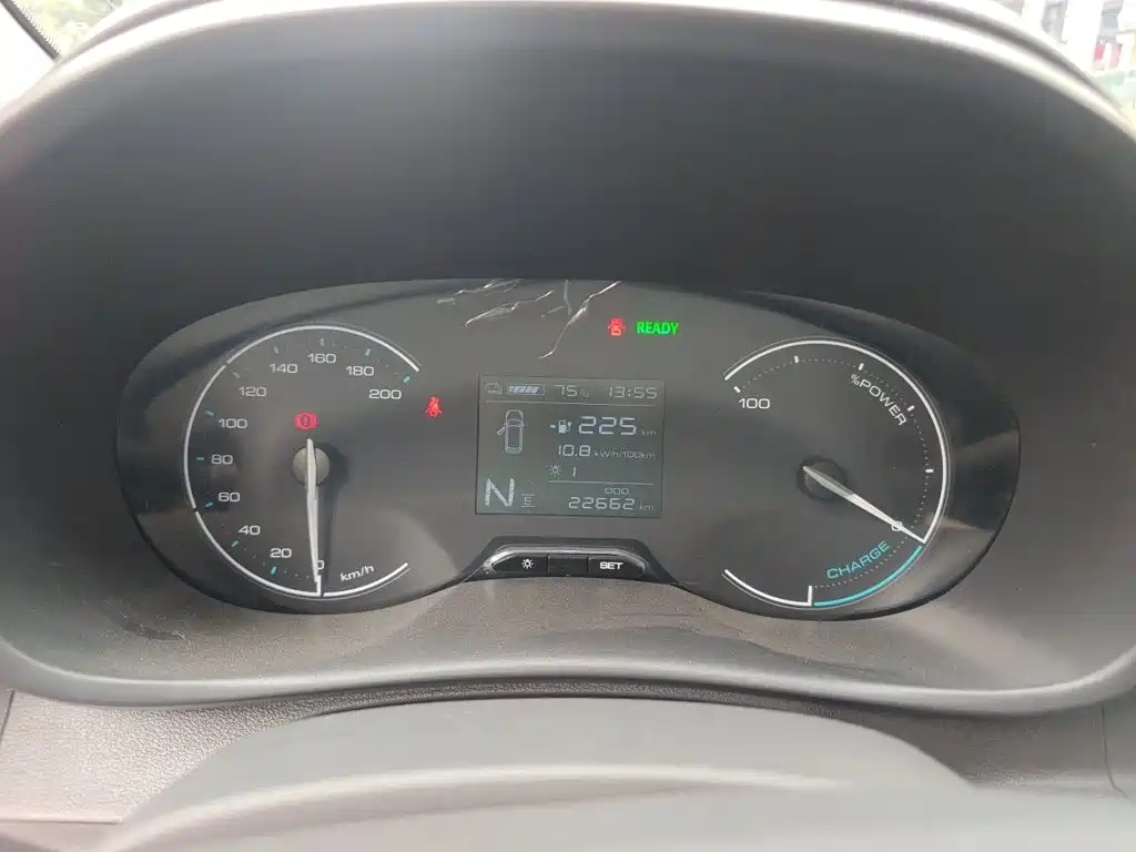 Wuling Hongguang EV — миниатюра 7