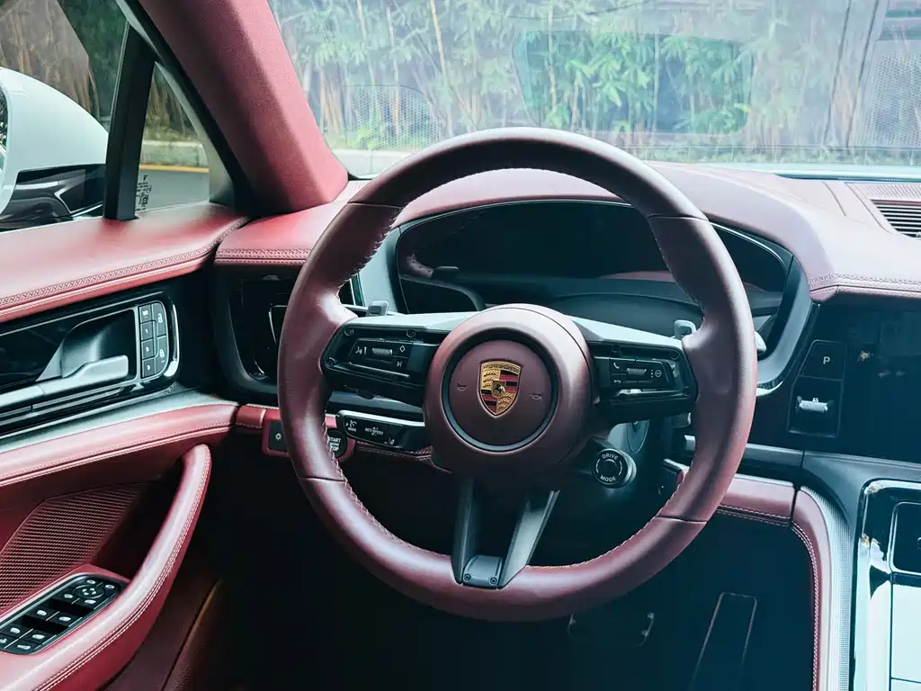 Porsche Panamera — миниатюра 12