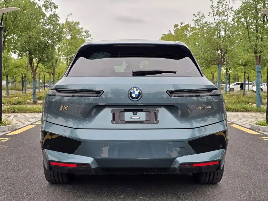 BMW iX — миниатюра 5