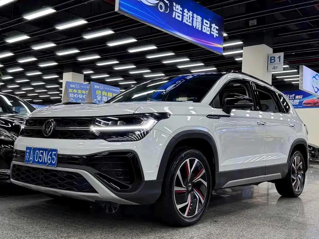 Volkswagen Tharu