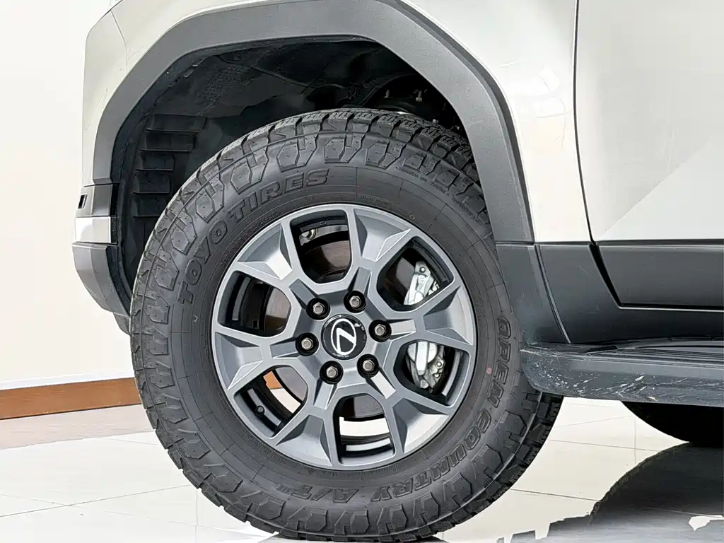 Lexus GX — миниатюра 7