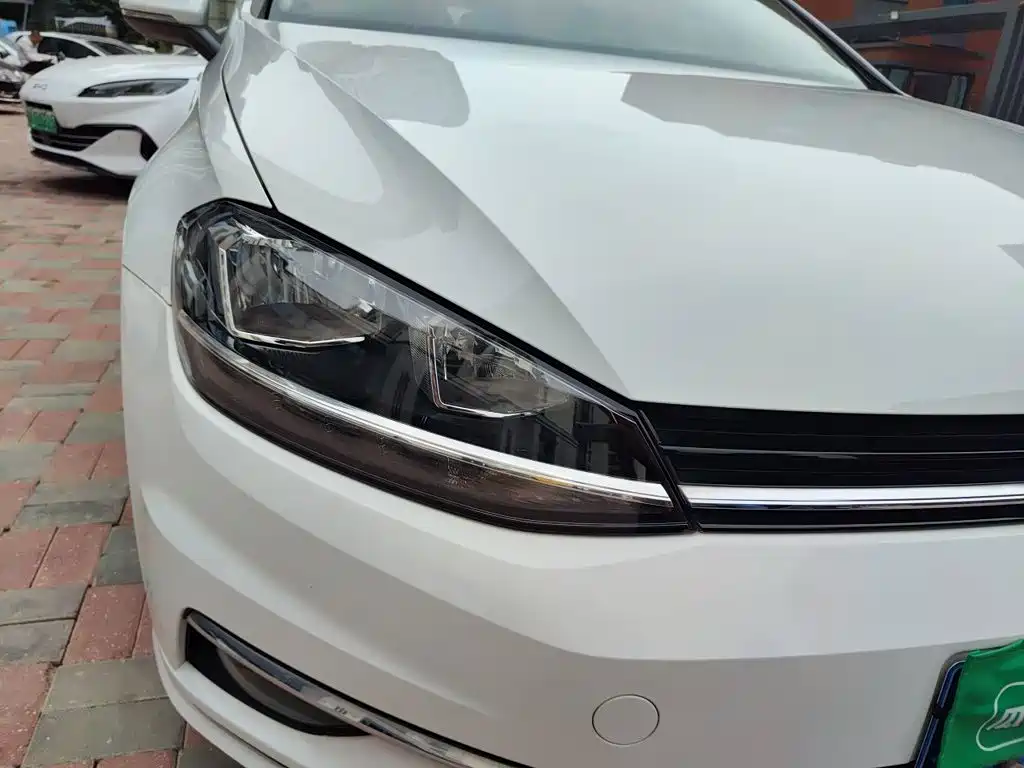 Volkswagen Golf — миниатюра 7