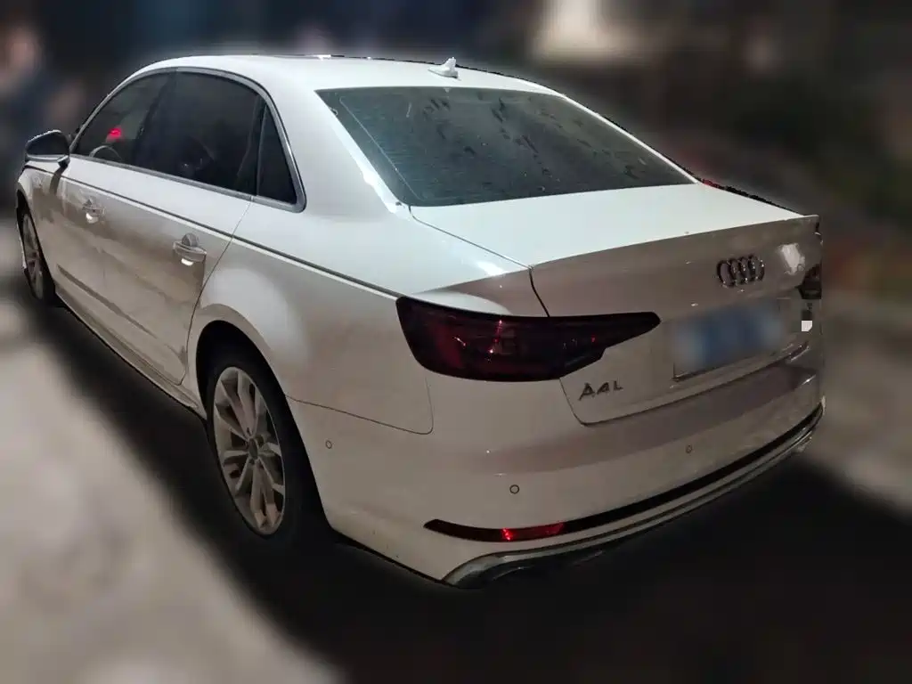 Audi A4L — миниатюра 4