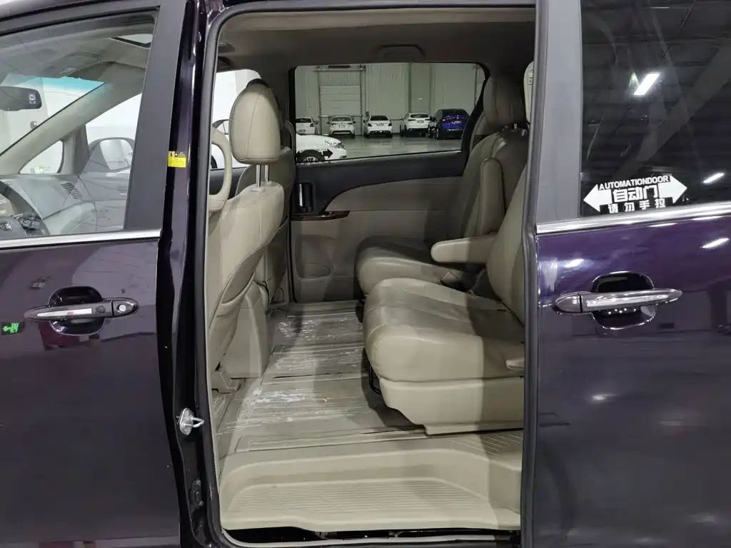 BYD M6 2.4L Automatic Premium Edition, фото 15