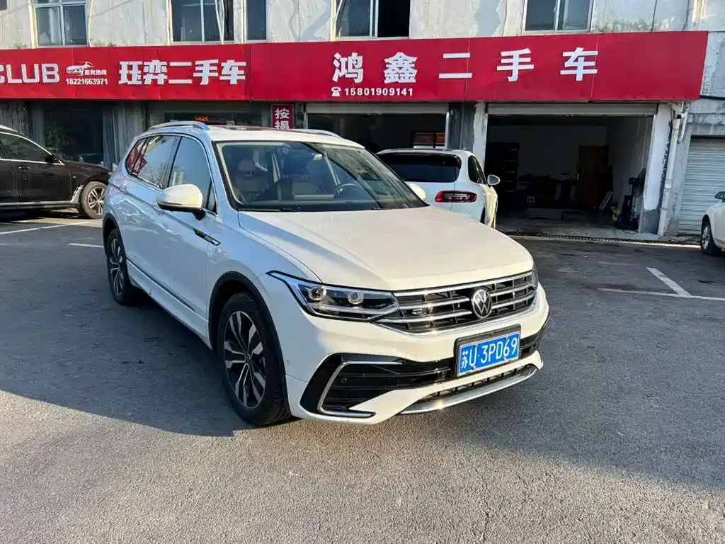 Volkswagen Tiguan L 2024