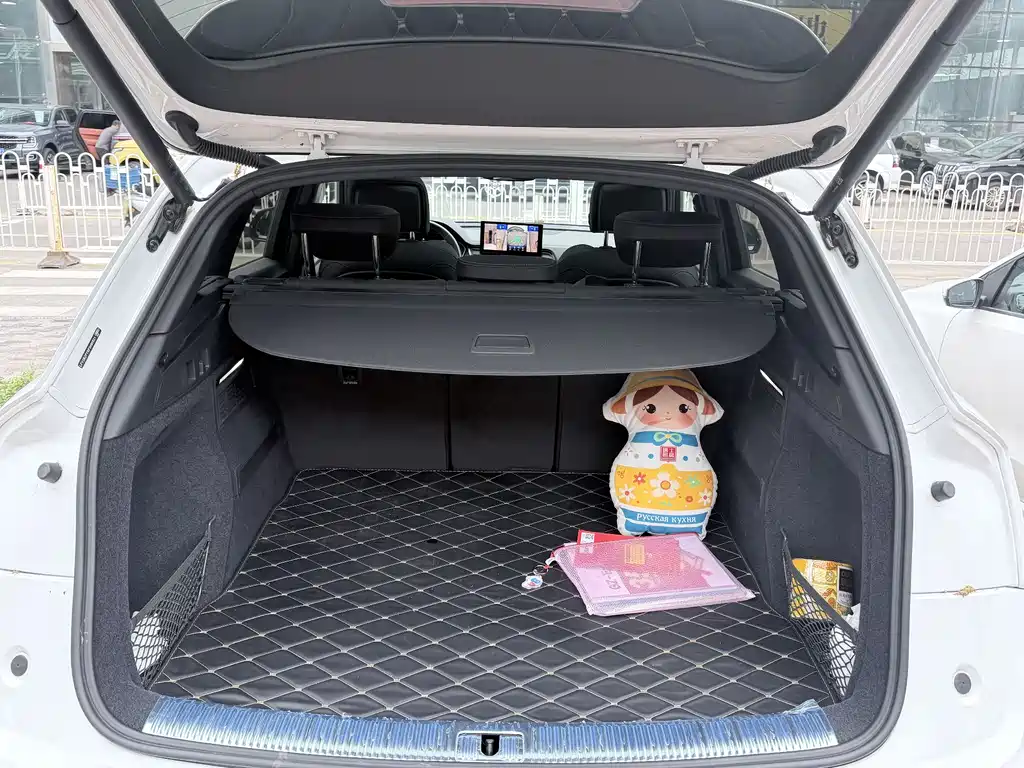 Audi Q5L 2023 40T Luxury
