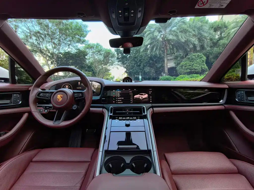 Porsche Panamera — миниатюра 9