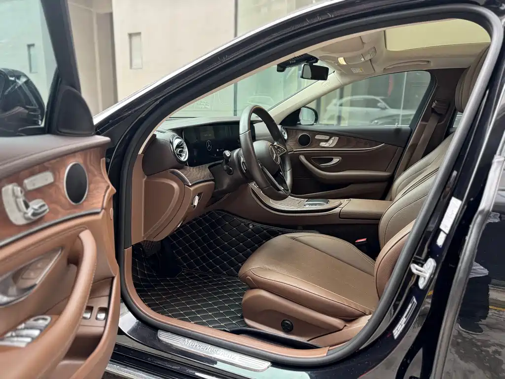 Mercedes-Benz E-Class New Energy — миниатюра 6