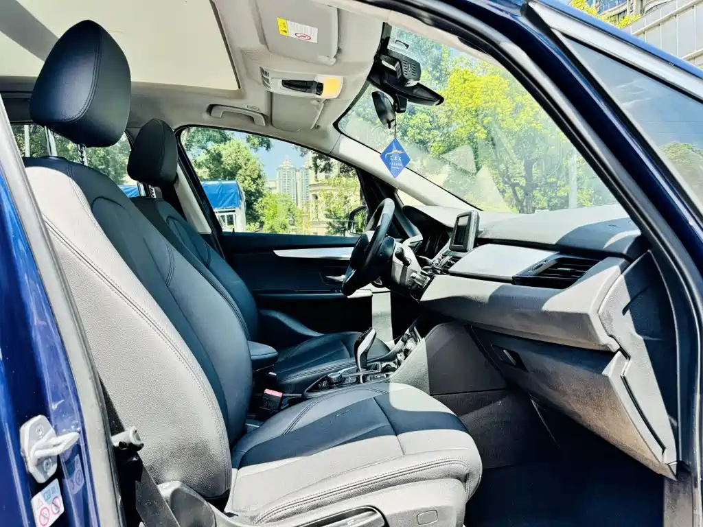 BMW 2 Series Gran Tourer — миниатюра 22