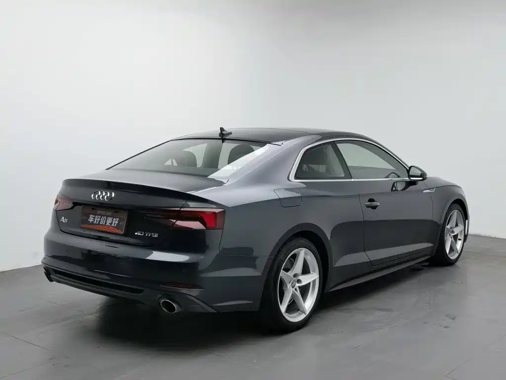Audi A5 (Import) — миниатюра 2