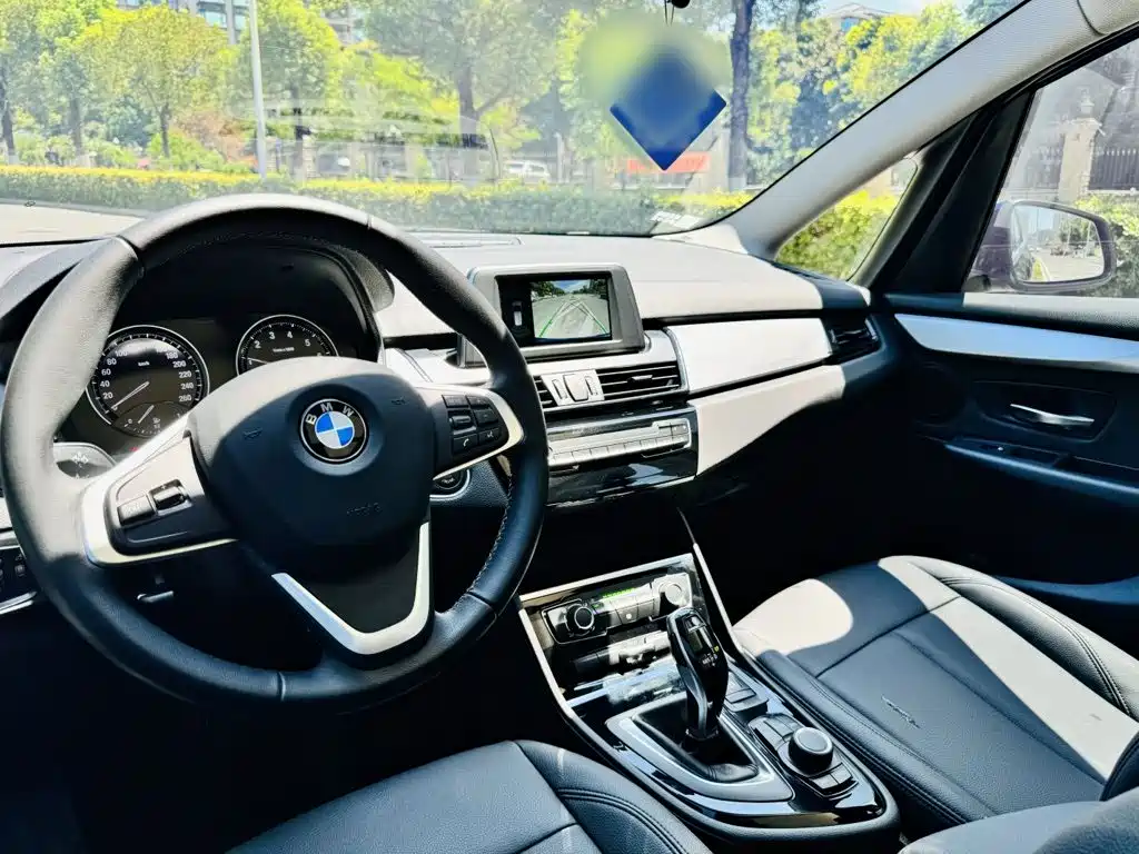 BMW 2 Series Gran Tourer — миниатюра 6