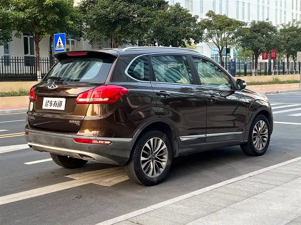 CHERY TIGGO 5