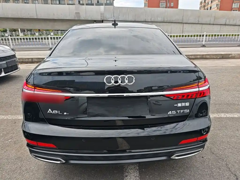Audi A6L — миниатюра 6