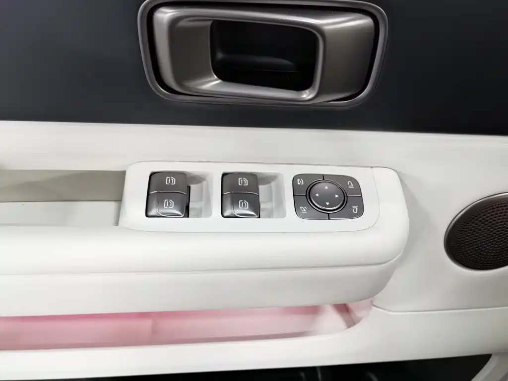 Li Auto Li MEGA — миниатюра 9