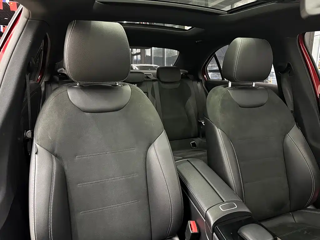 Mercedes-Benz A-Class — миниатюра 9