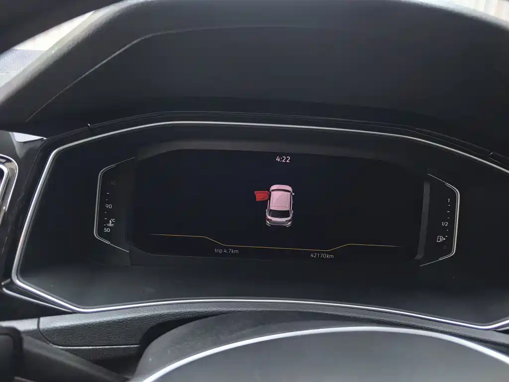 VOLKSWAGEN T ROC EXPLORING SONGS