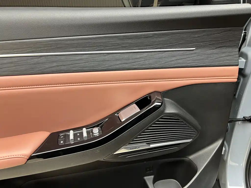 GEELY GALAXY GALAXY L6