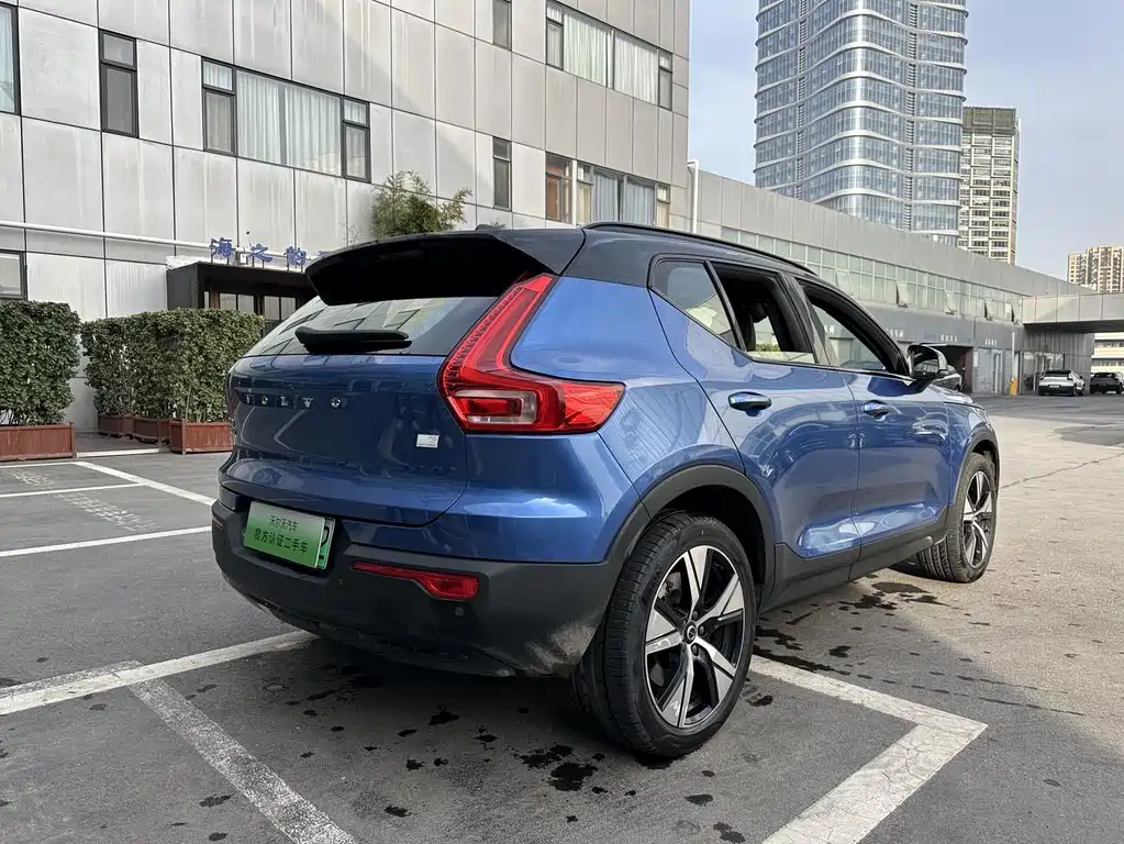 VOLVO XC40 NEW ENERGY
