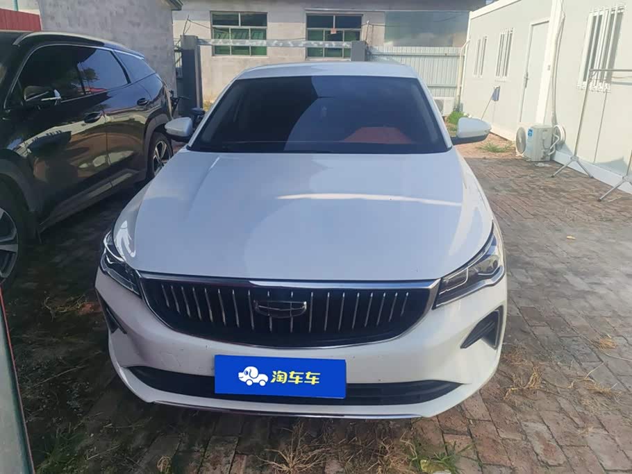 Geely Emgrand 1.4 л 2023 г. Белый, пробег 32800 км