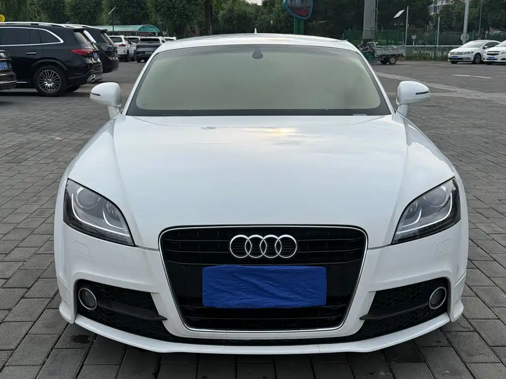 Audi TT — миниатюра 2