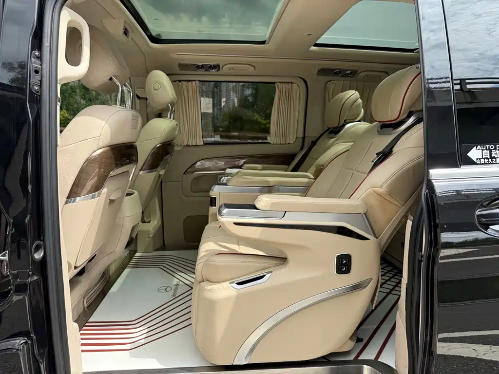 Mercedes-Benz V-Class — миниатюра 5