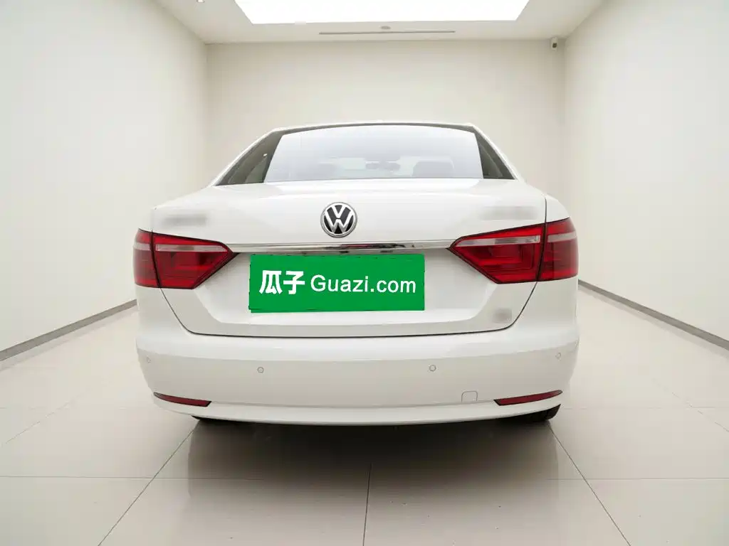 Volkswagen Lavida — миниатюра 5