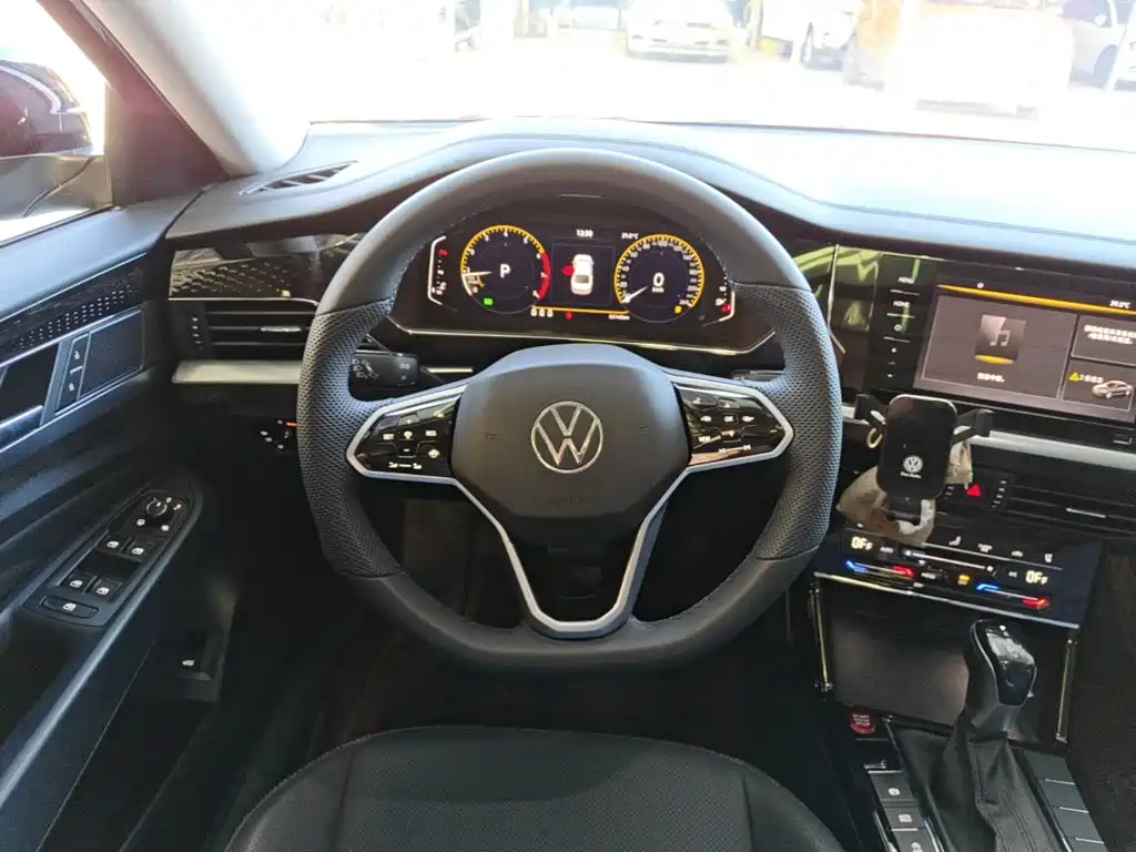 Volkswagen Passat — миниатюра 11