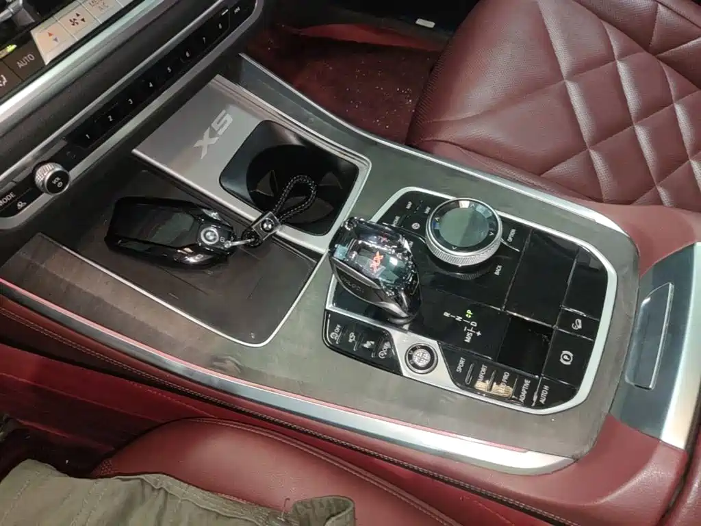 BMW X5 — миниатюра 14