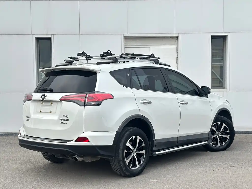 TOYOTA RAV4 RONGFANG