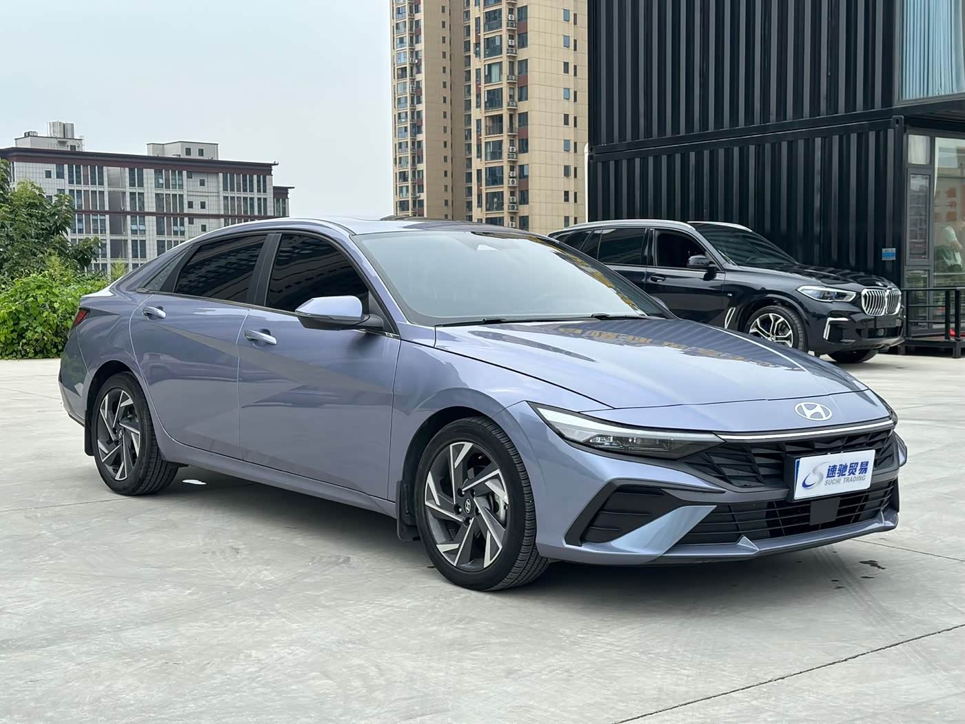 Hyundai Elantra 1.5 л 2023 г. Голубой, пробег 19000 км
