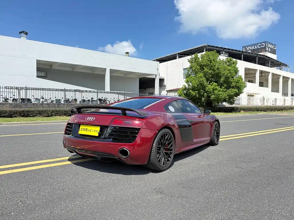 Audi R8 — миниатюра 13
