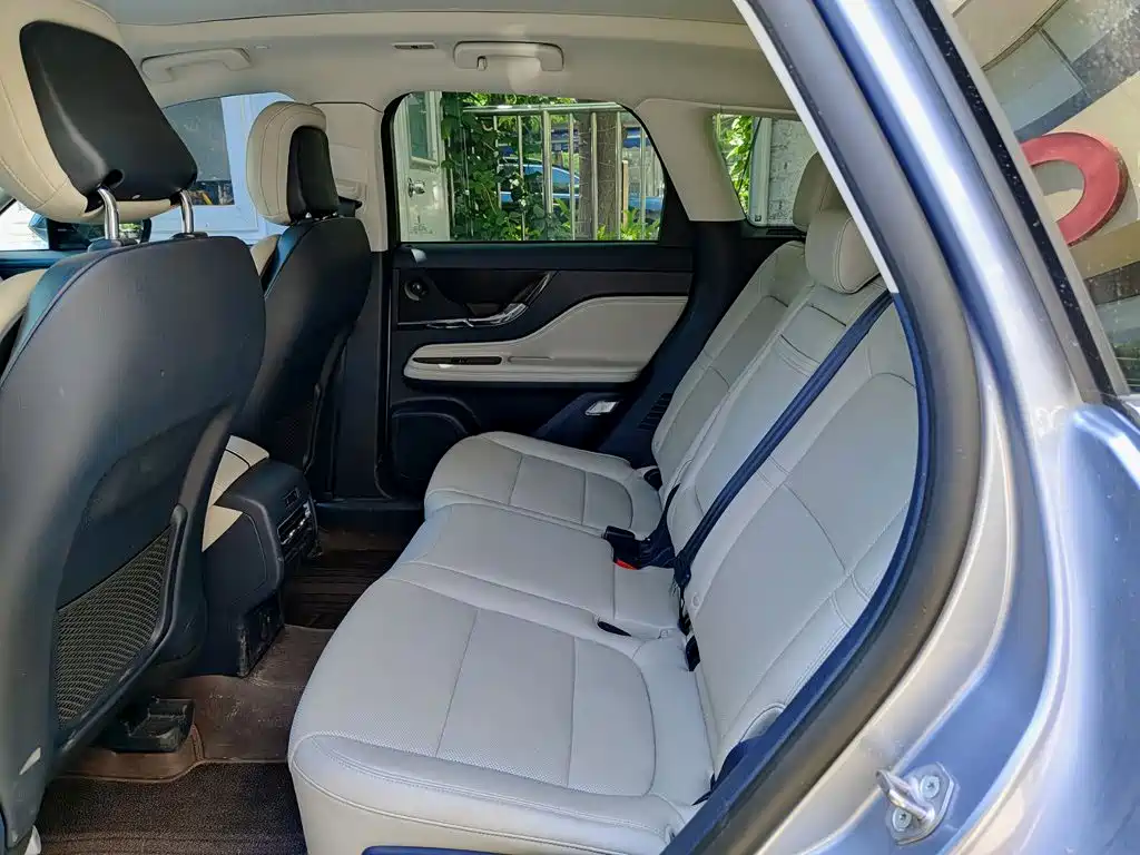 Lincoln Corsair 2.0T 4WD Premium Shine Edition, фото 8