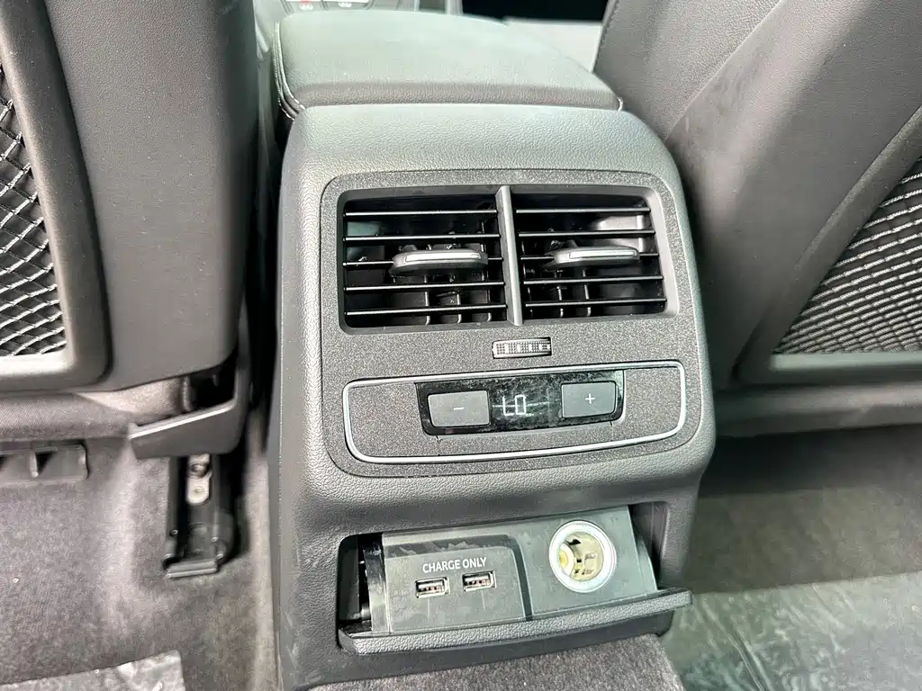 Audi A4L — миниатюра 17